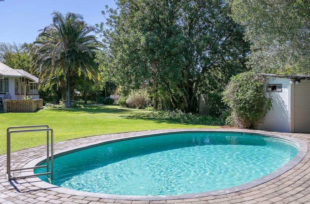 Carrington Lodge Kimberley Exteriör bild